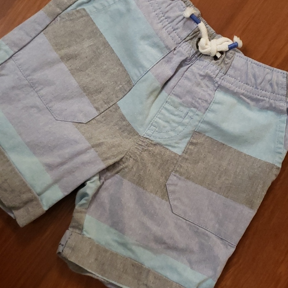 3/$15🌻 Colorblock Shorts - Picture 2 of 2